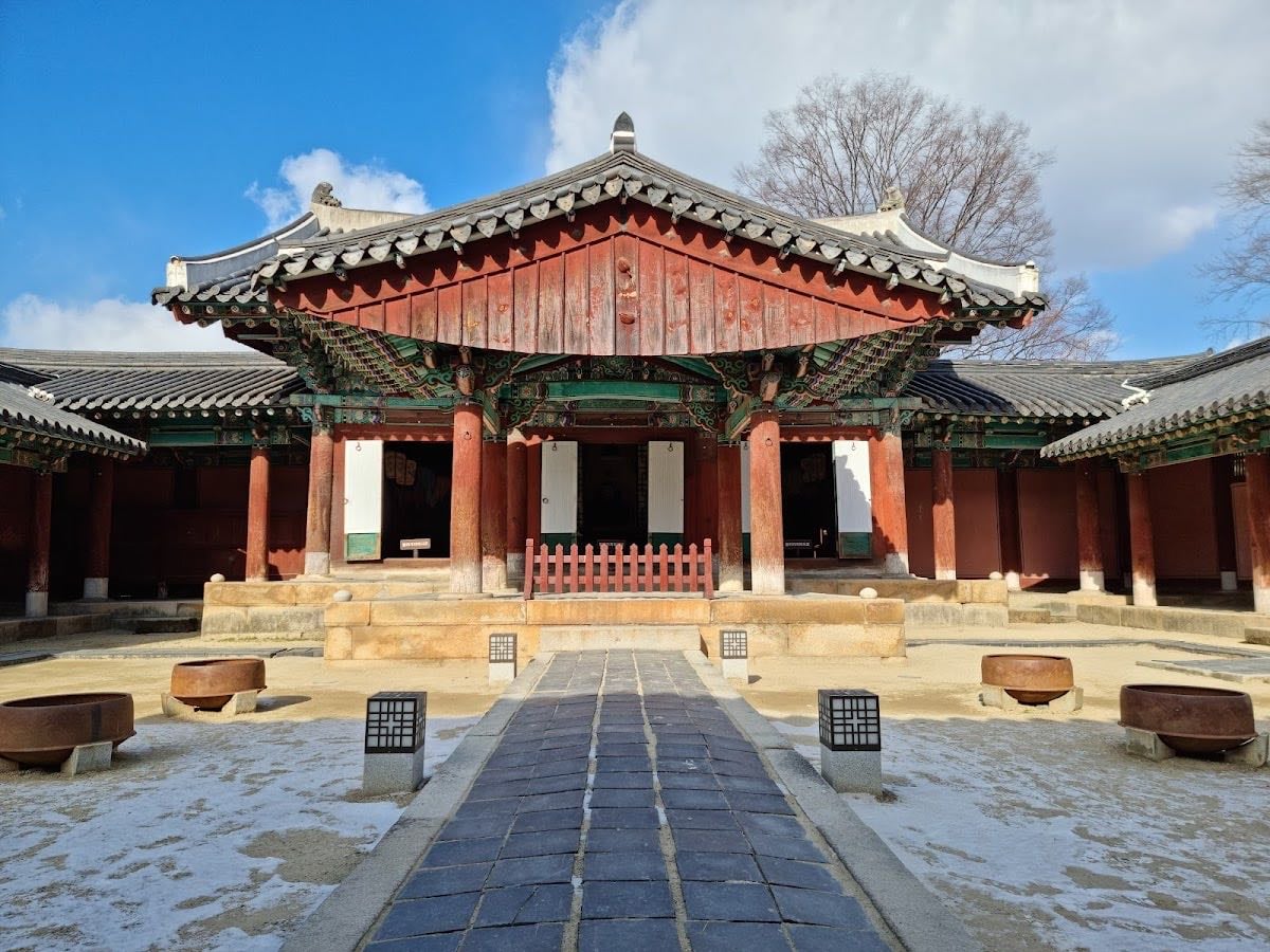 Gyeonggijeon Shrine