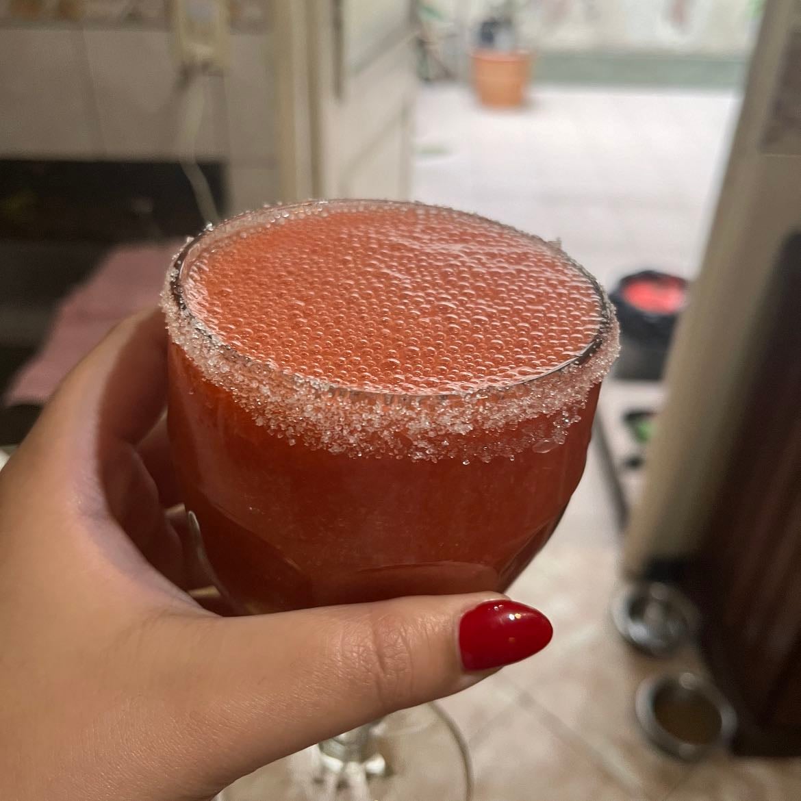 no tomes una crítica de quien no tomarías un consejo - (o con quien no tomarías un drink)