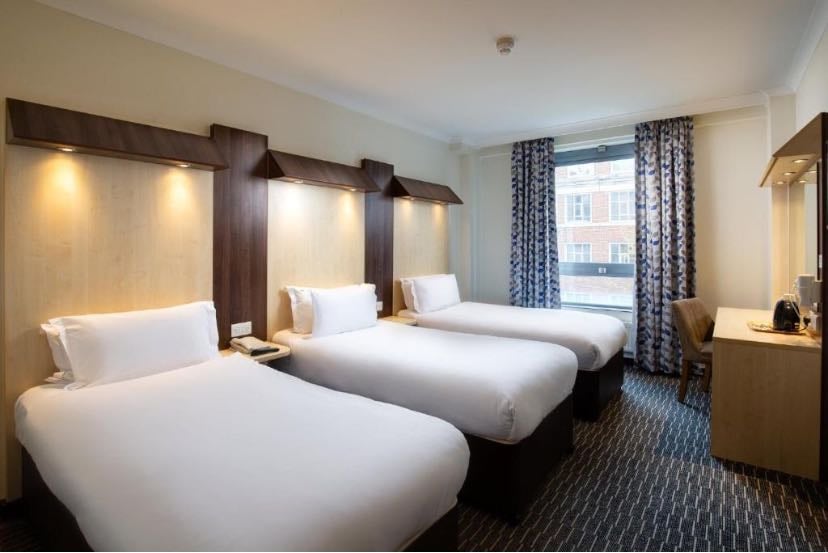 Hotel - Royal National Hotel