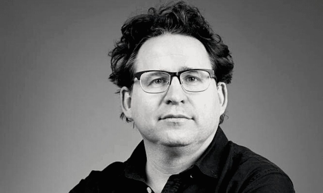 «Orientarse según los juicios de otros es una forma de perderse como ser humano» - Ethic