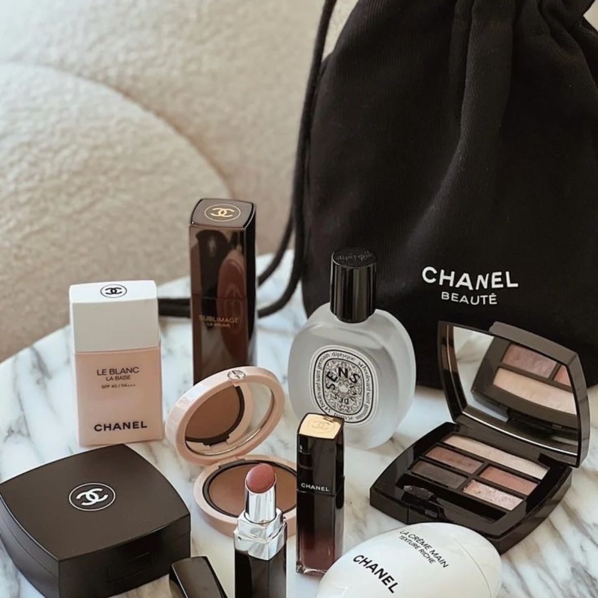 Maquillage Chanel - Couleur souvent sombre