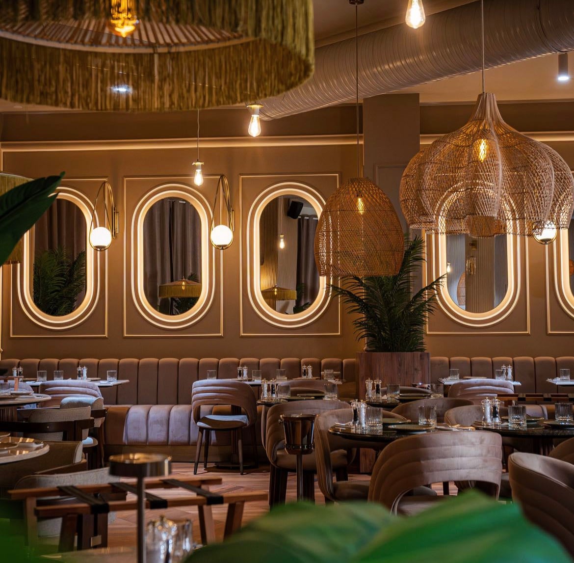 Yava Paris Restaurant
