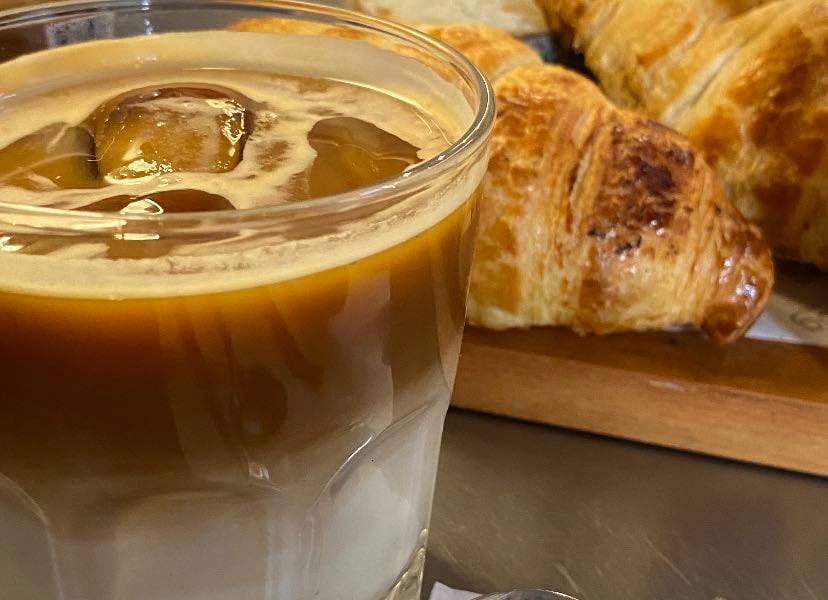 cafés em são paulo pra fingir que ta tudo bem - Places hypelist by Luiza