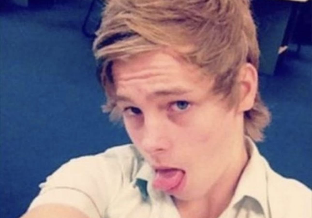 Luke hemmings songss馃 - Music hypelist by amyy馃寘