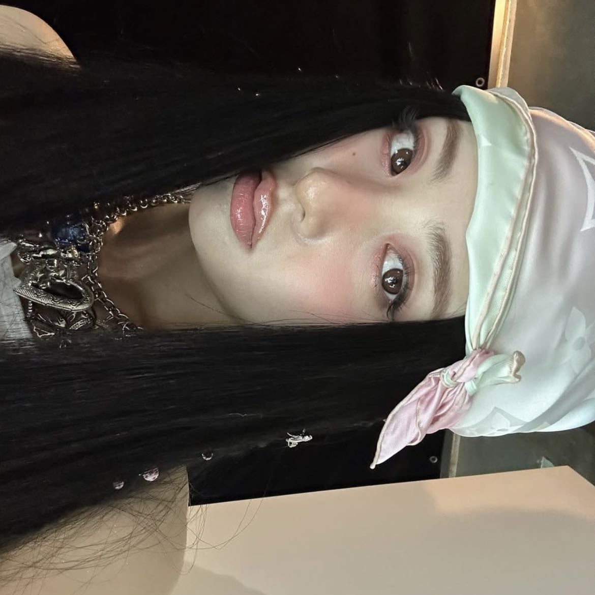 huh yunjin
