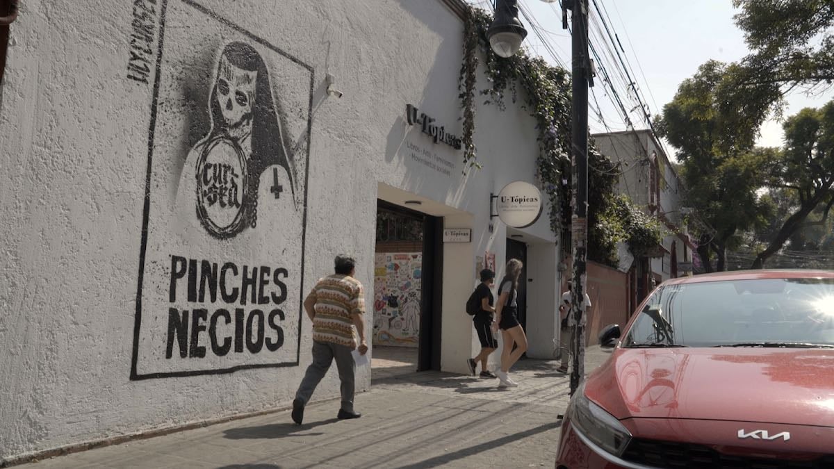 U-Tópicas: Libros y café