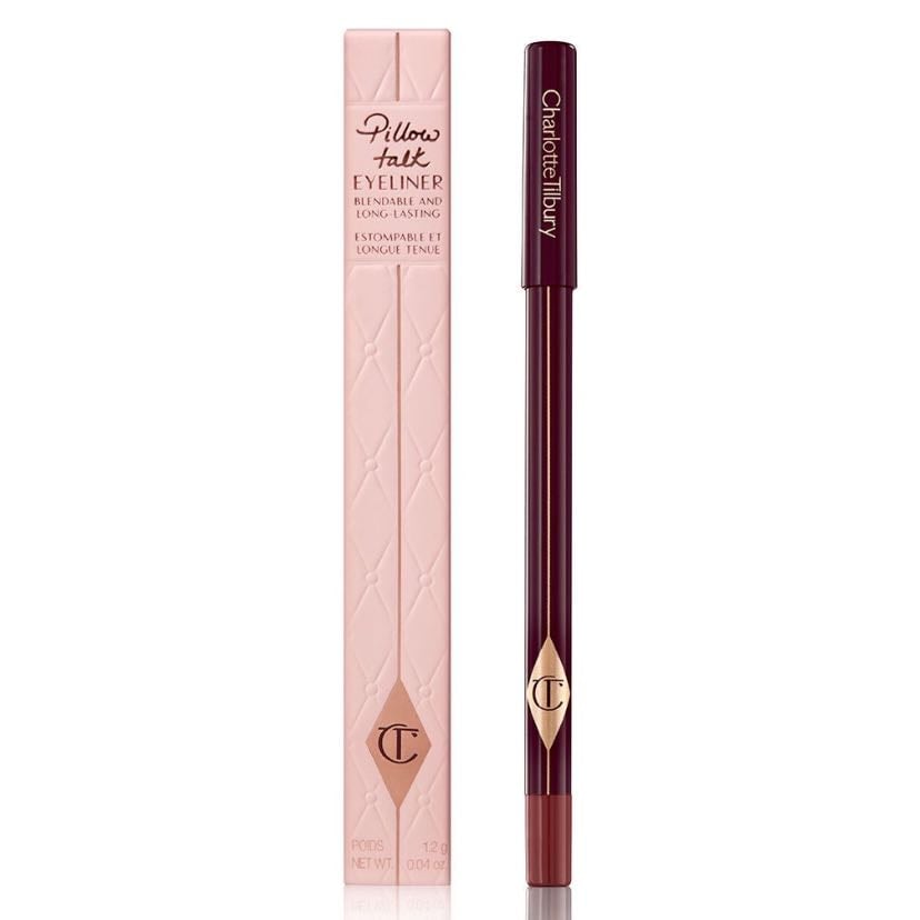 Pillow talk eyeliner - Charlotte Tilbury - Siento que tiene la función de usarse cómo delineador de labios y me encanta