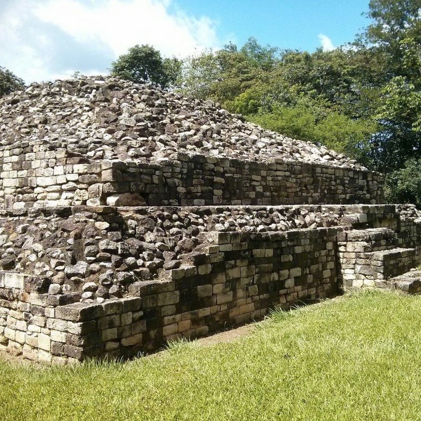 La Entrada