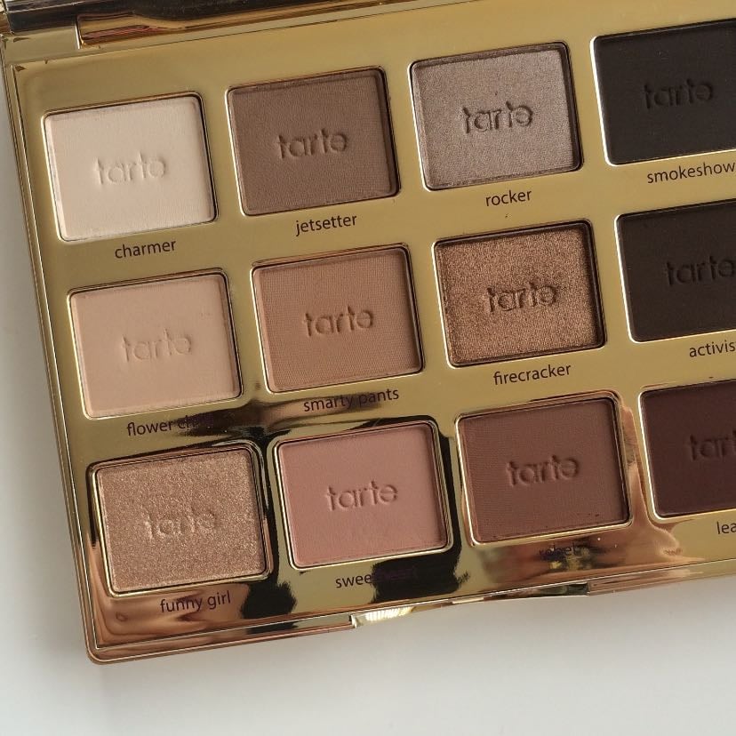 Tartelette in bloom — Tarte - La paleta que nunca me puede faltar. Es muy versátil, puedo usarla en mi maquillaje diario y crear maquillajes más cargados.