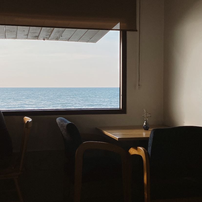 Azul Café - Bistro - La vista frente al mar es un 10/10