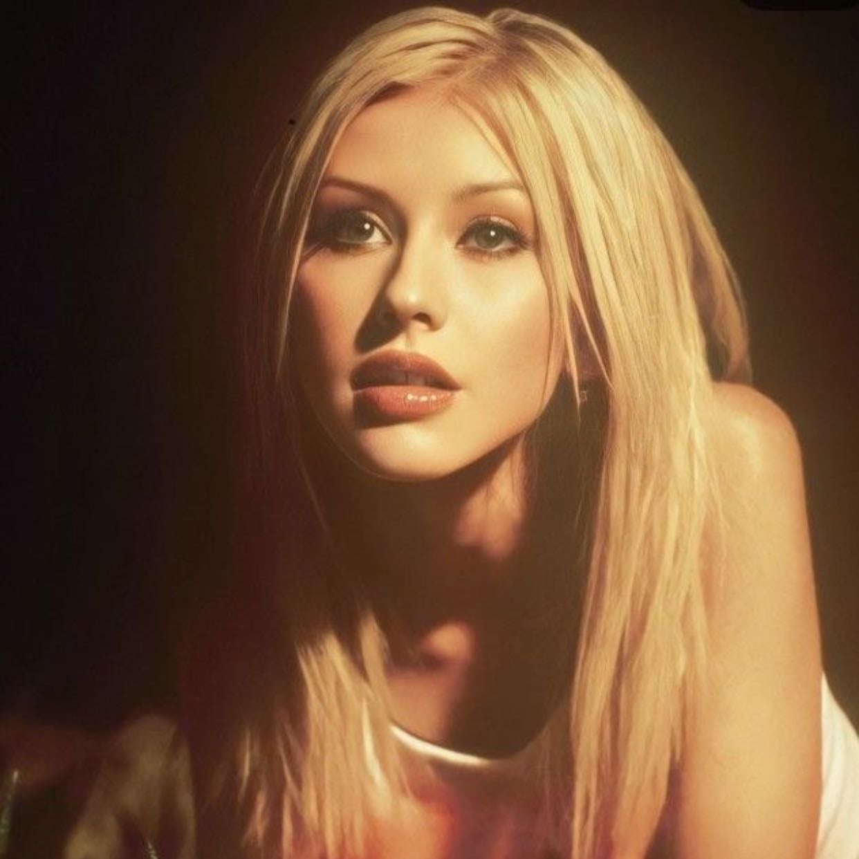 Christina Aguilera - Artist