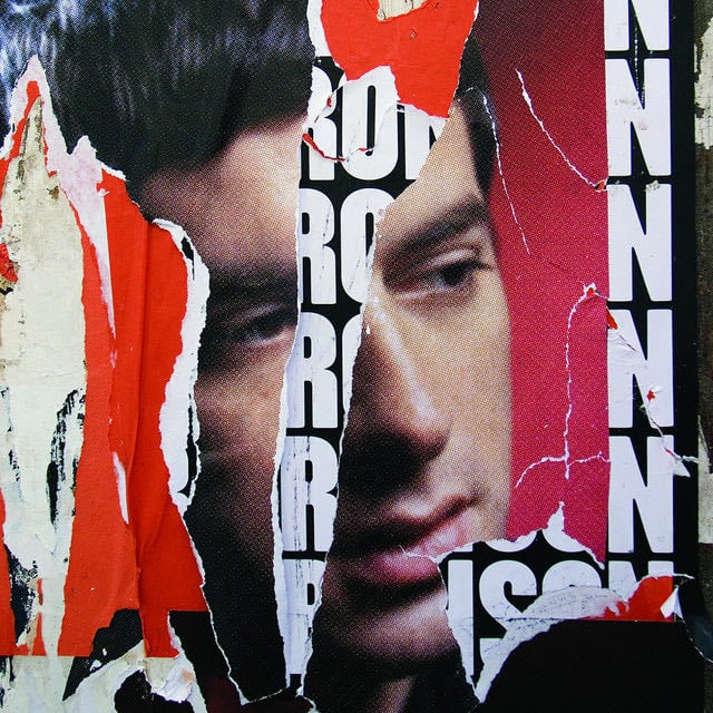 Valerie (feat. Amy Winehouse) - Version Revisited - Song · Mark Ronson, Amy Winehouse