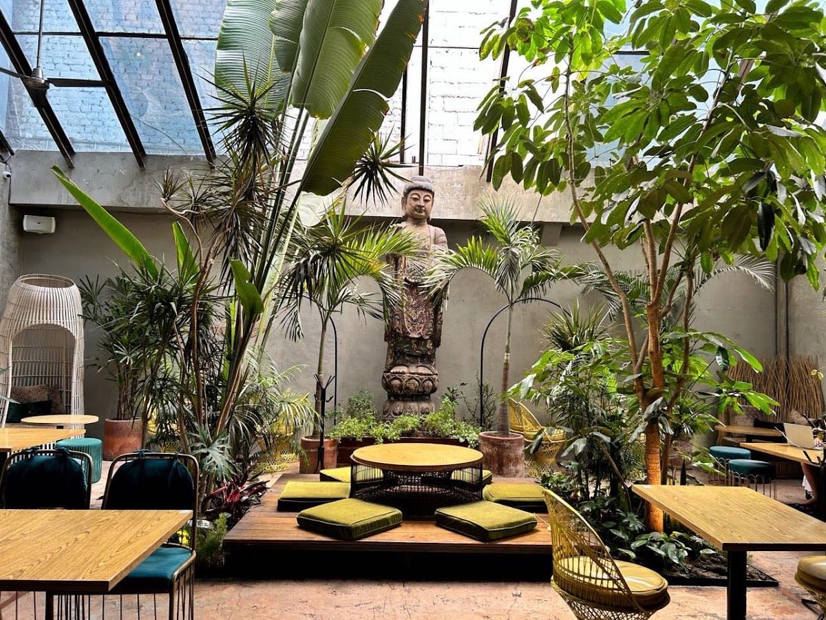 Plantasia