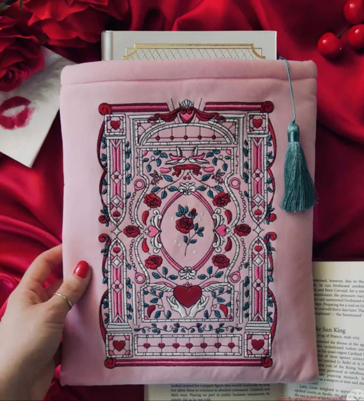 Sugar & Spice Book Sleeve - The Quirky Cup Collective
