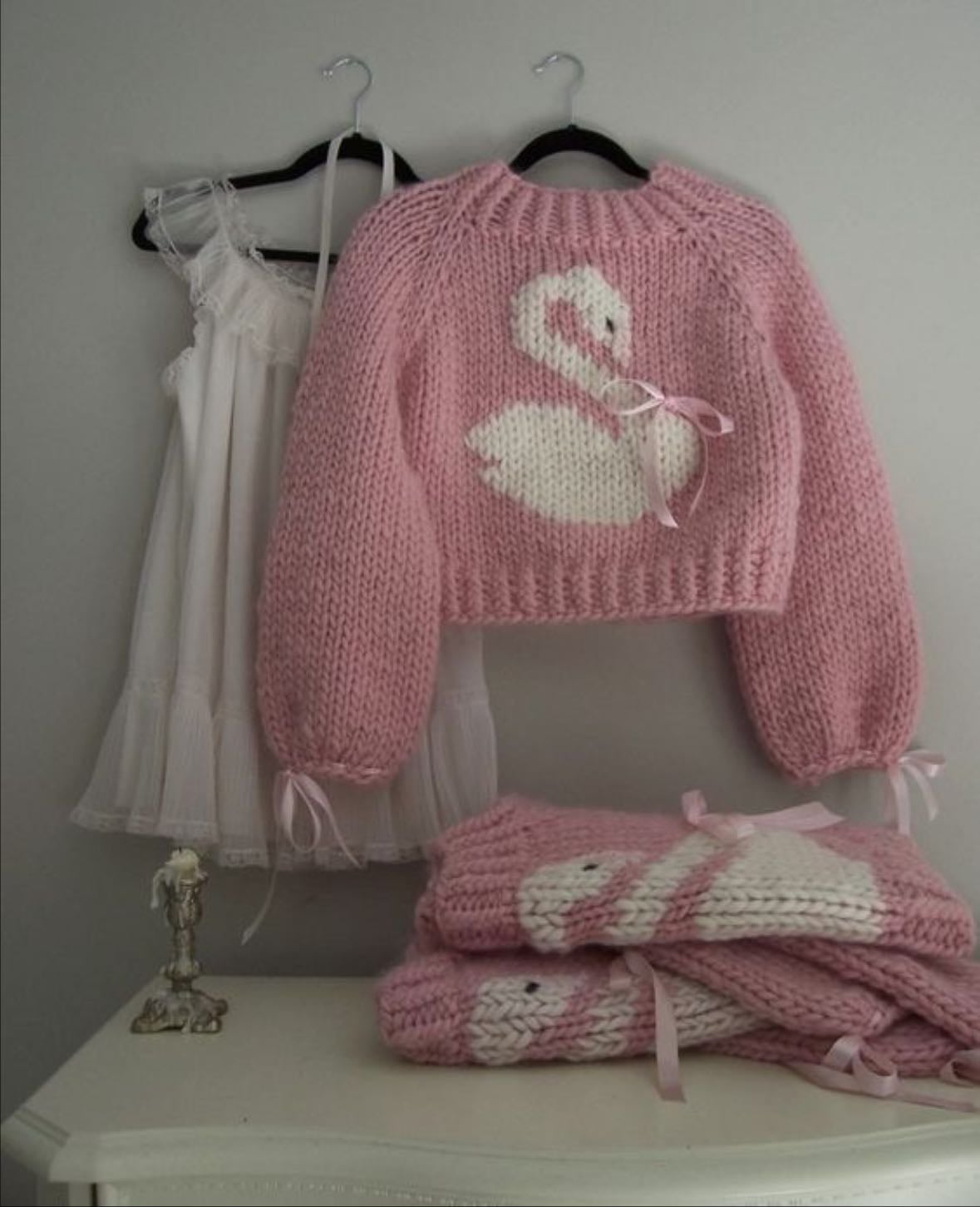 Pink swan sweater - Delilah Designs
