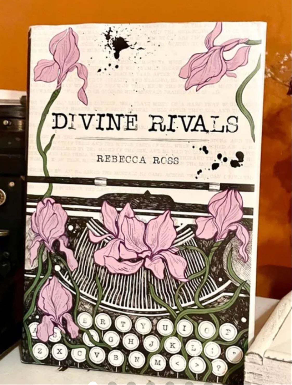 Divine Rivals Owlcrate Special Edition - Rebecca Ross