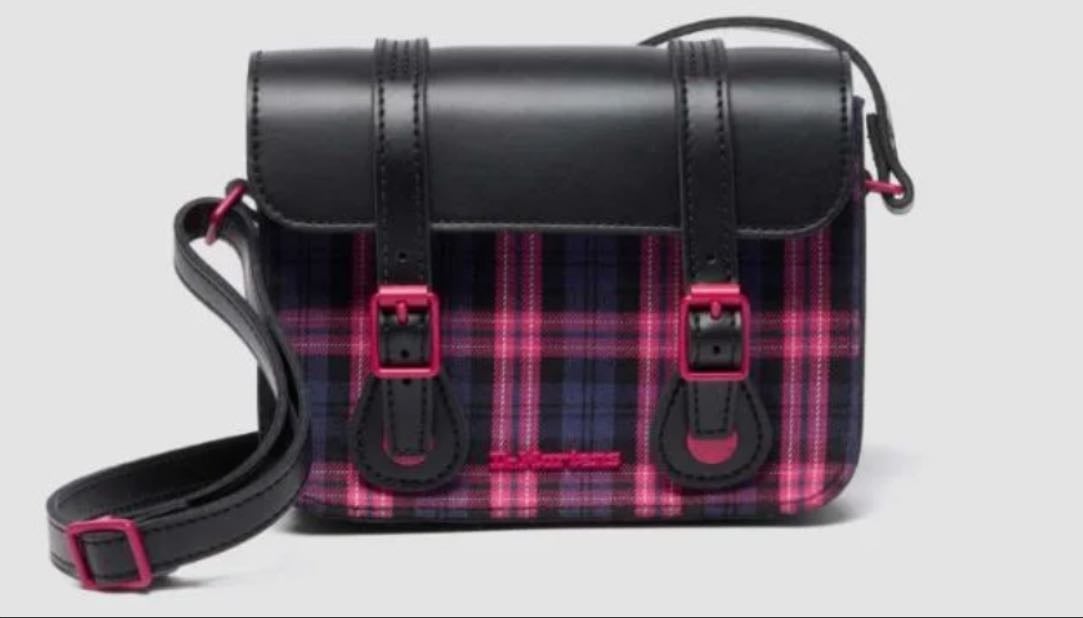 7” satchel - Dr. Martens