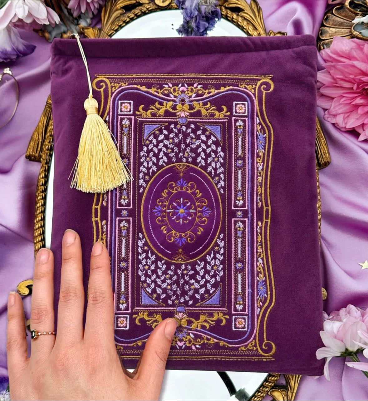 Literati Book Sleeve - Purple - The Quirky Cup Collective