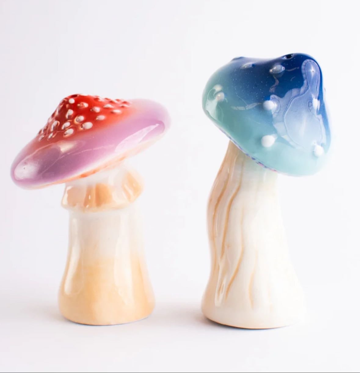 Salt & pepper Shakers - Magic Mushrooms - @Klevering