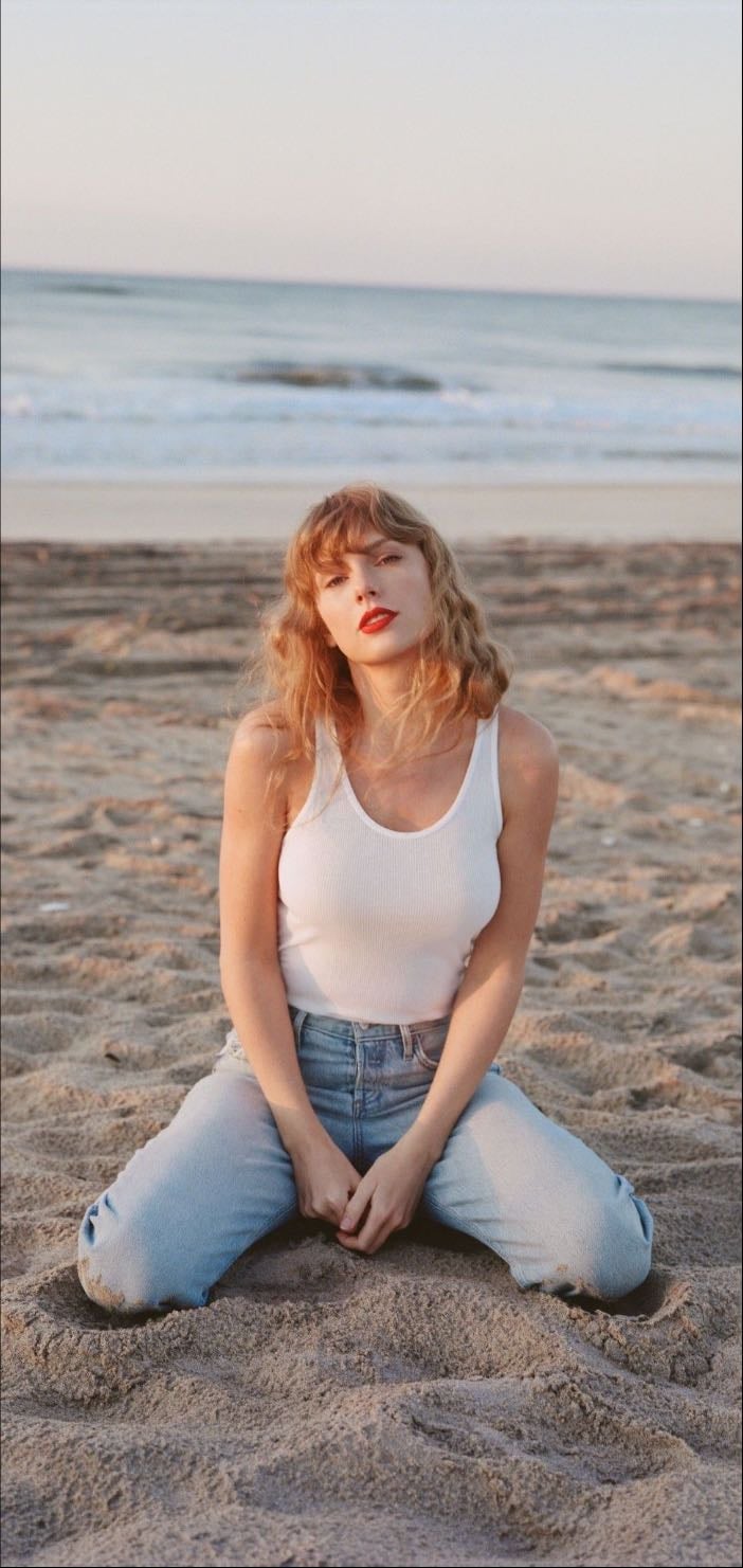 1989 (Taylor’s Version) Photoshoot