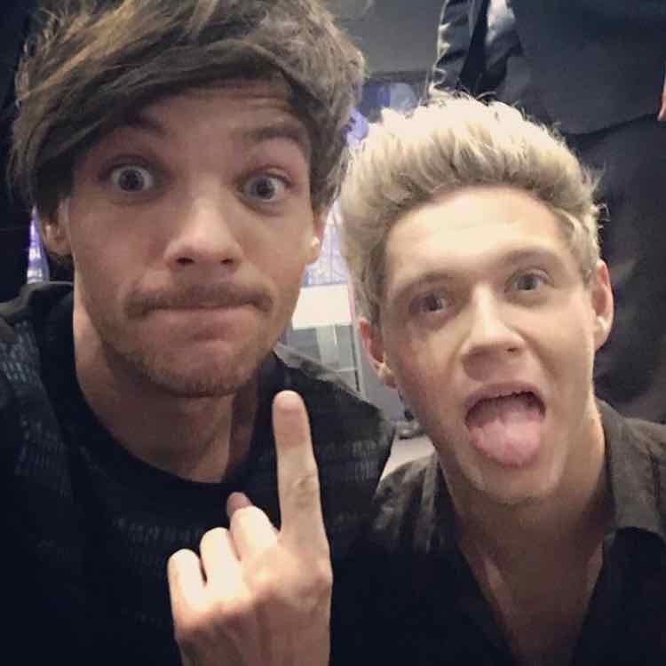 NOUIS - Again ๐ซถ๐ป