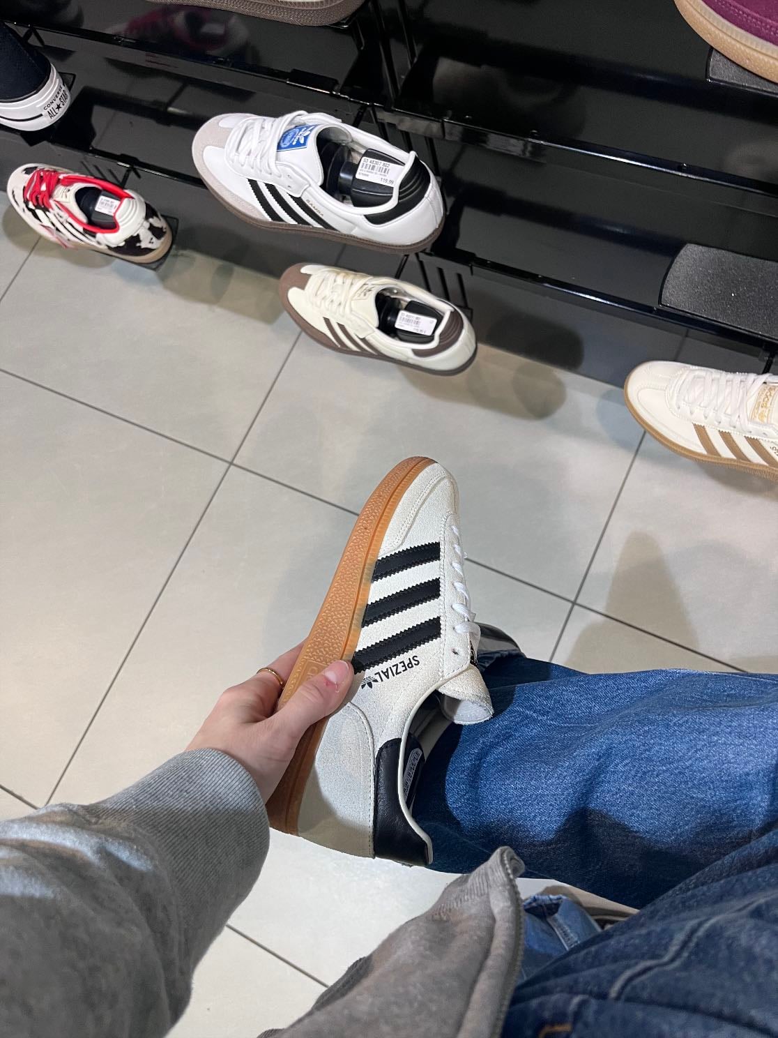 Spezial blanche et noir