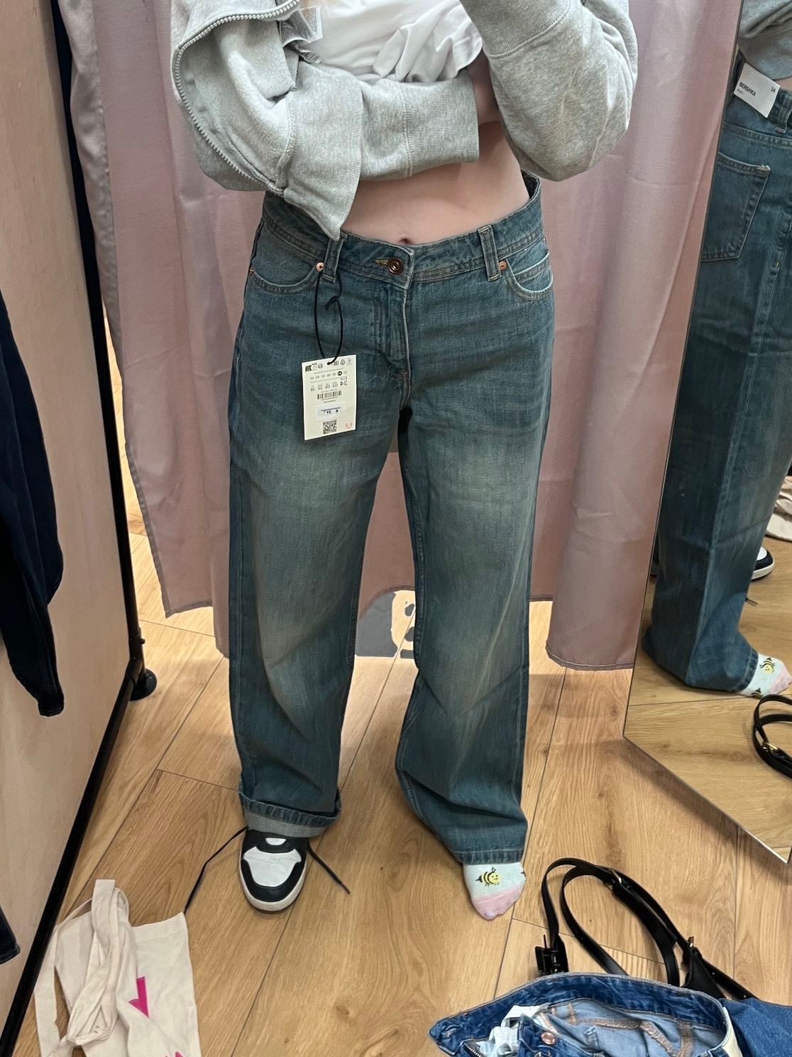 Jean baggy taille 34 - Bershka 40€