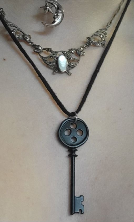Coraline jewerly