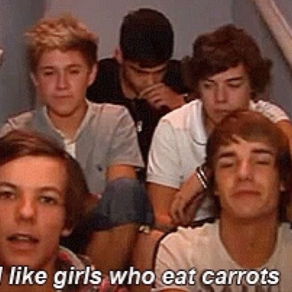 I like girls who eat carrots - This video diary was so funny