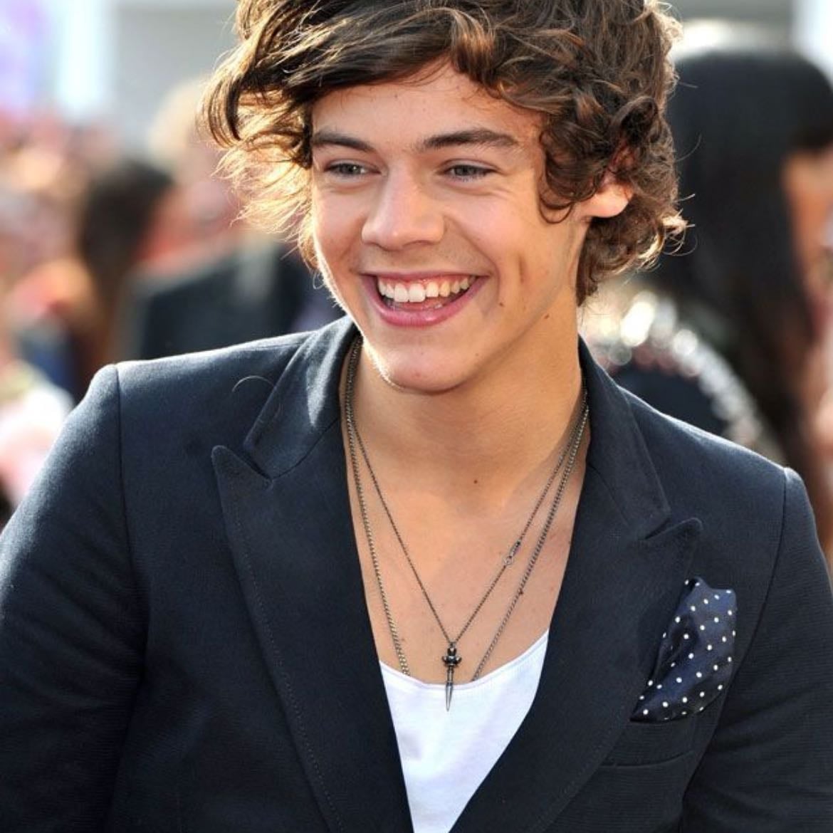 LONDON I WANNE KISS EVERY SINGLE ONE OF YOUU