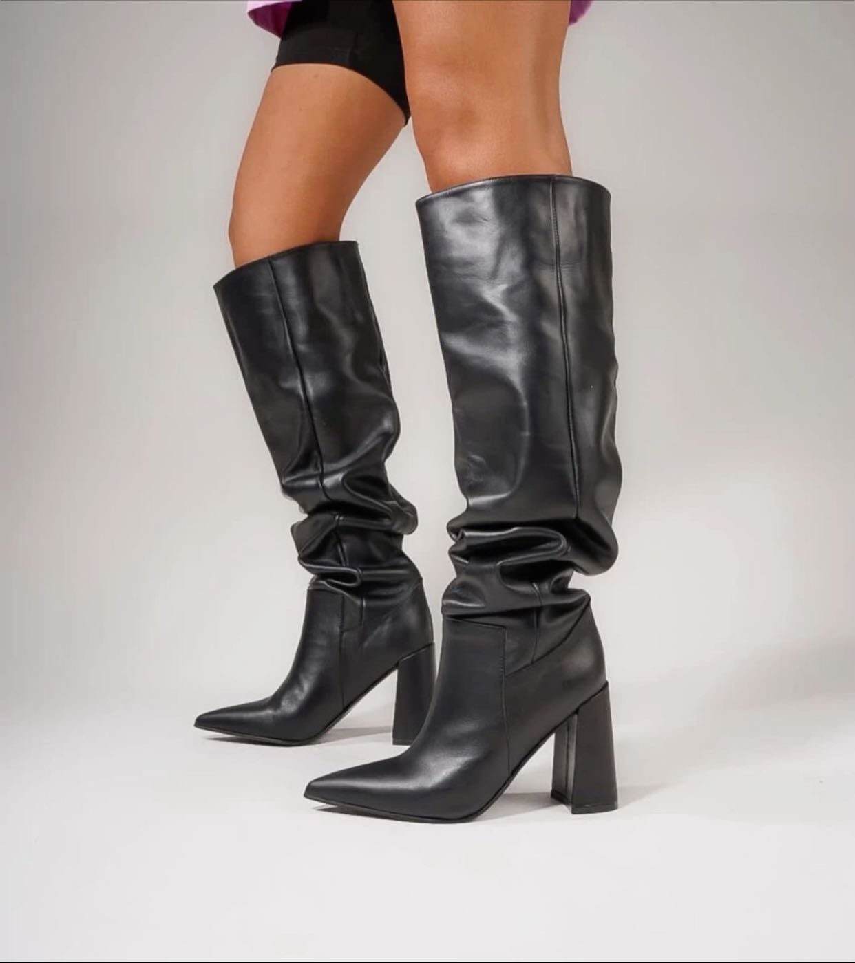 botas negras