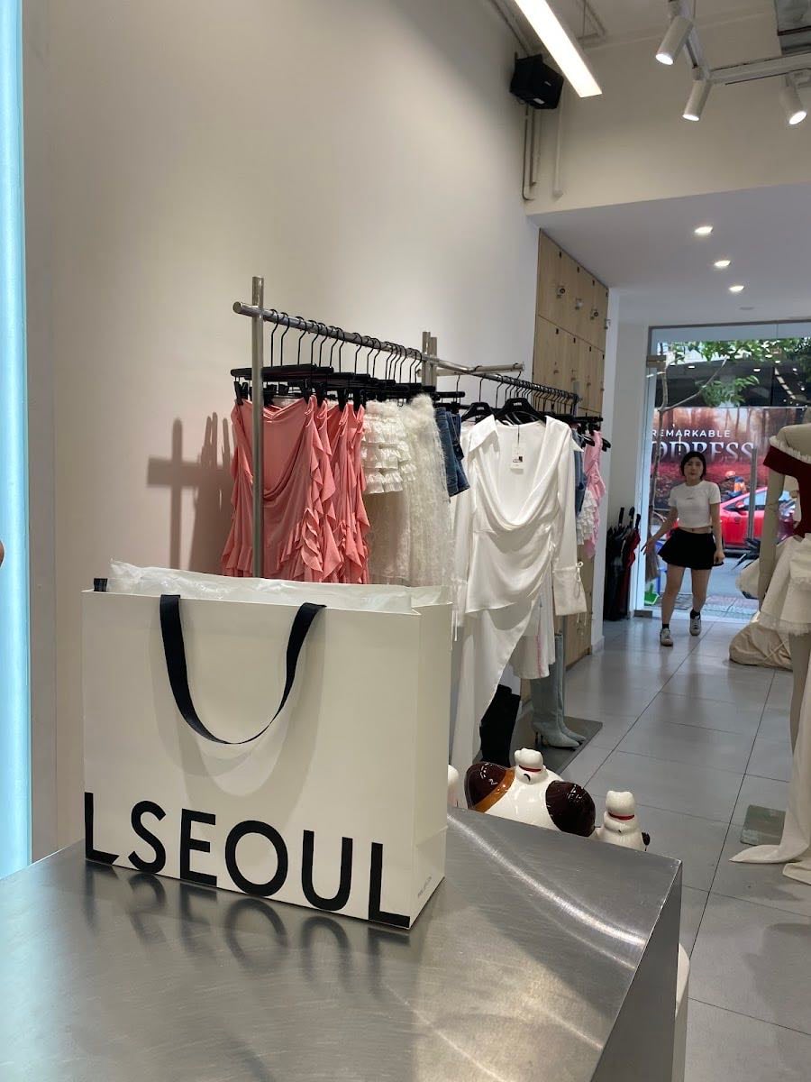 LSEOUL - more girly