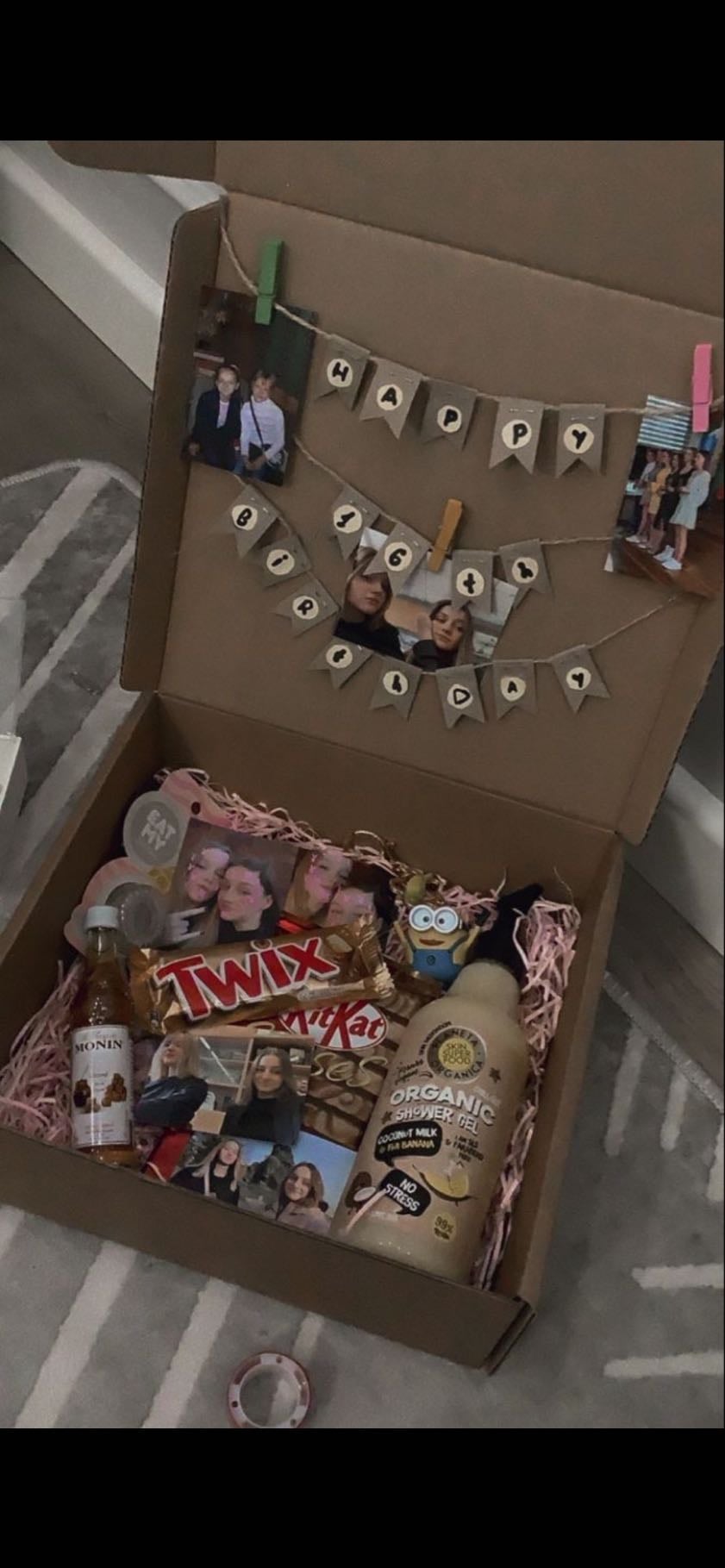 Sentimental gifts - Amo mesmo, msm que seja tipo 5 cêntimos n importa