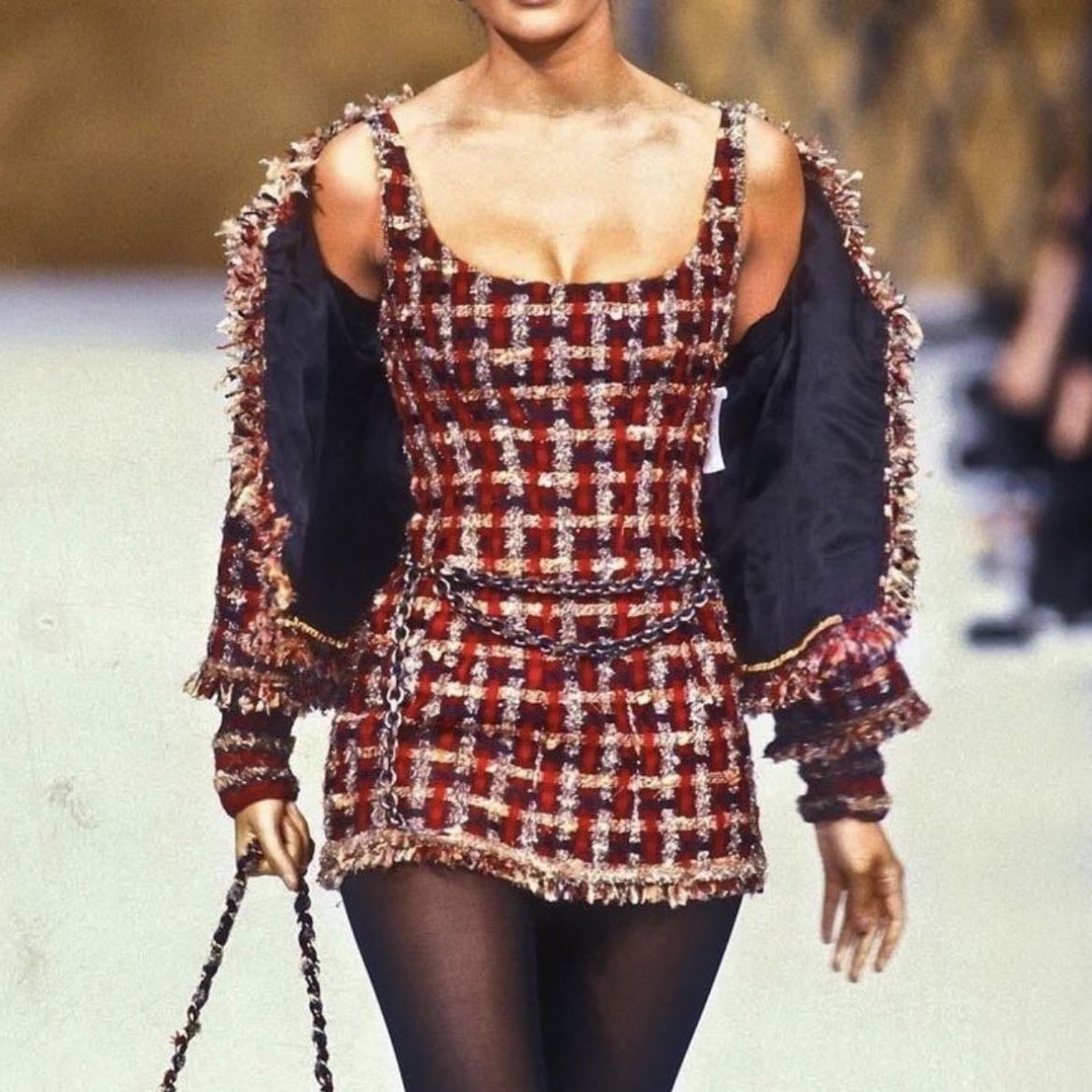 Chanel - 90s