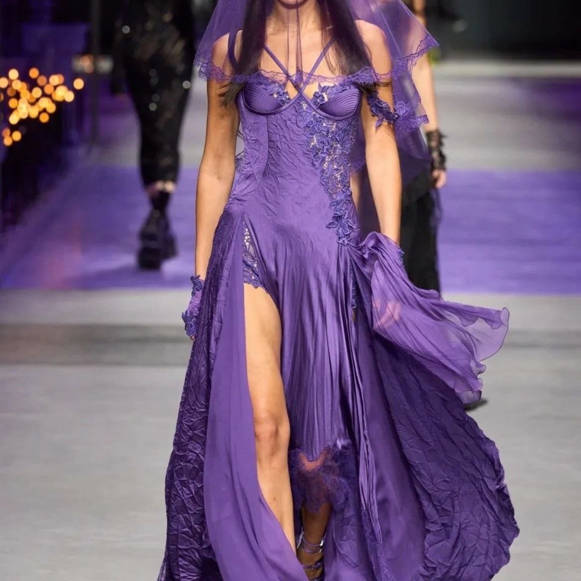 Versace - SS 2023