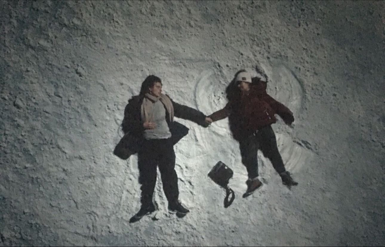 Five Feet Apart - Rachael Lippincott · 2022