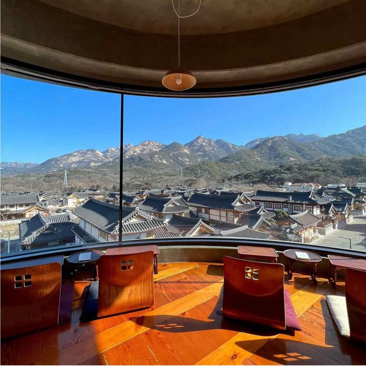 1in - Dessert with a view!