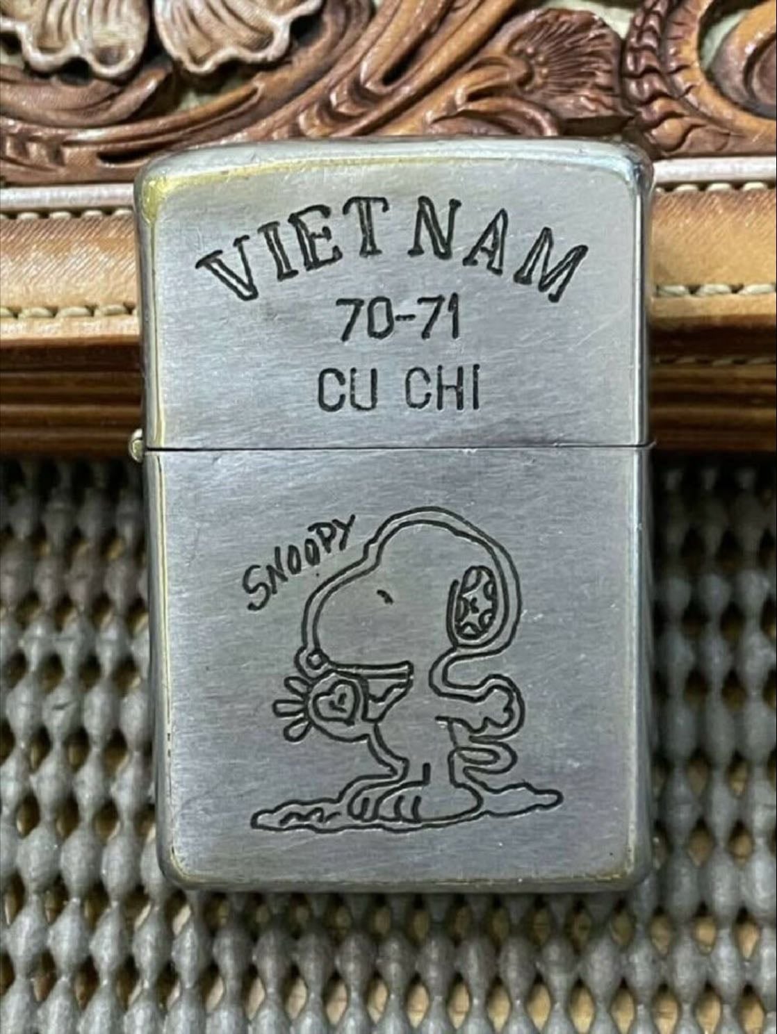 Snoopy lighter