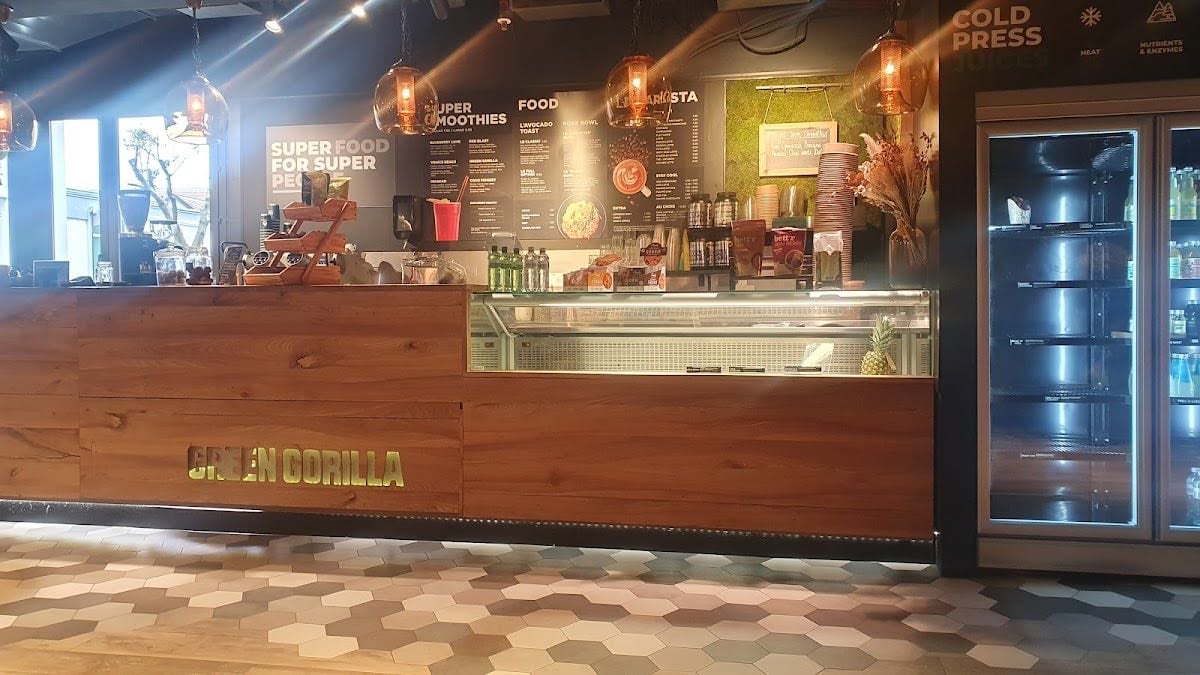 Green Gorilla Café