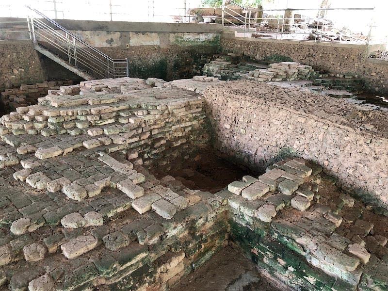 Historical and archaeological Go Thap