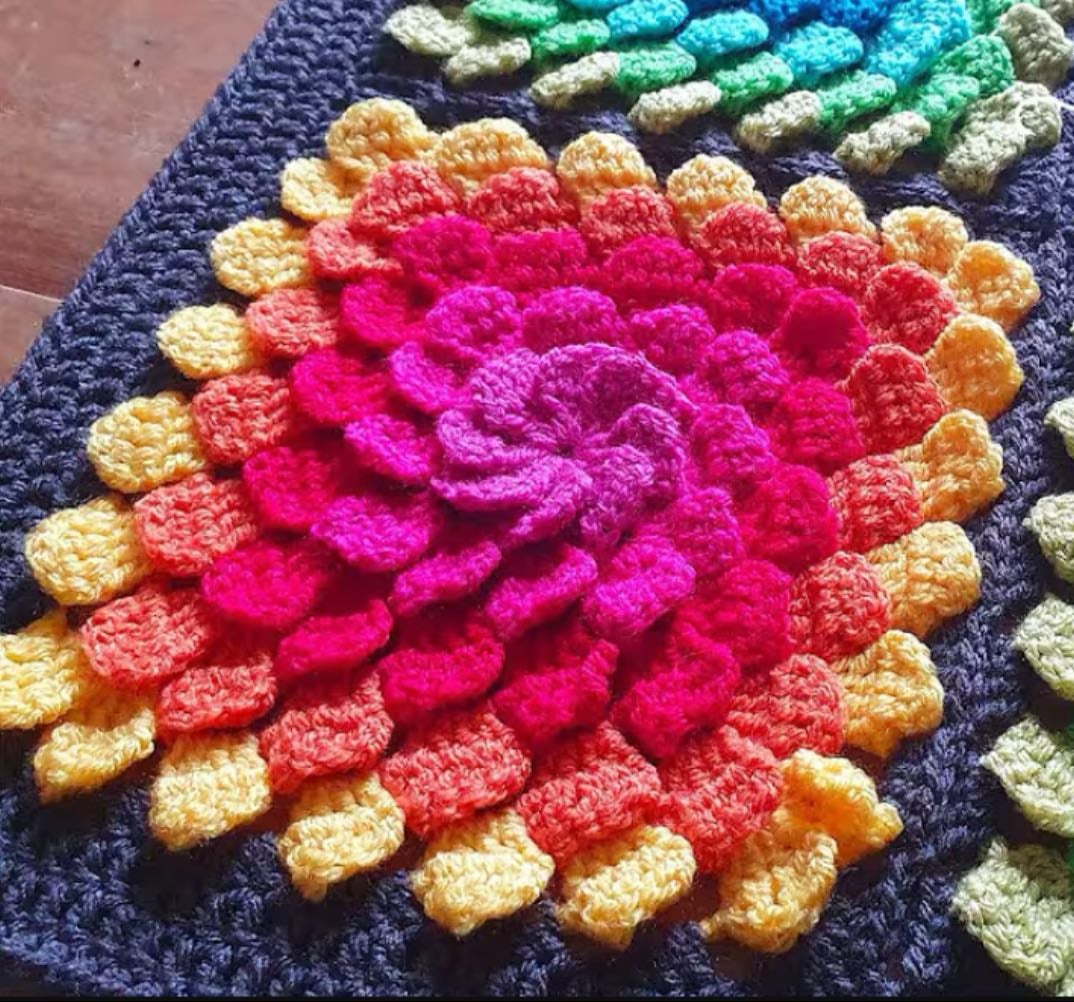 3d petal granny square