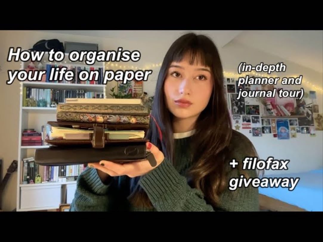 MY JOURNAL SYSTEM (that works) - Aleks Raz | Youtube