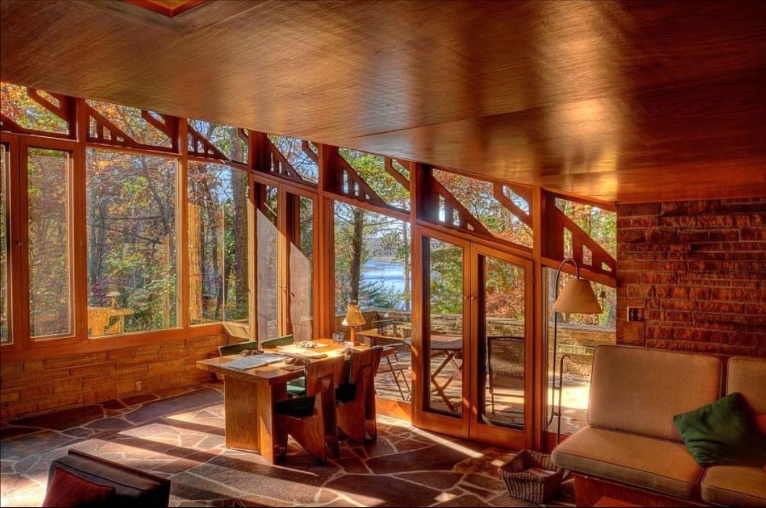 Seth Peterson Cottage