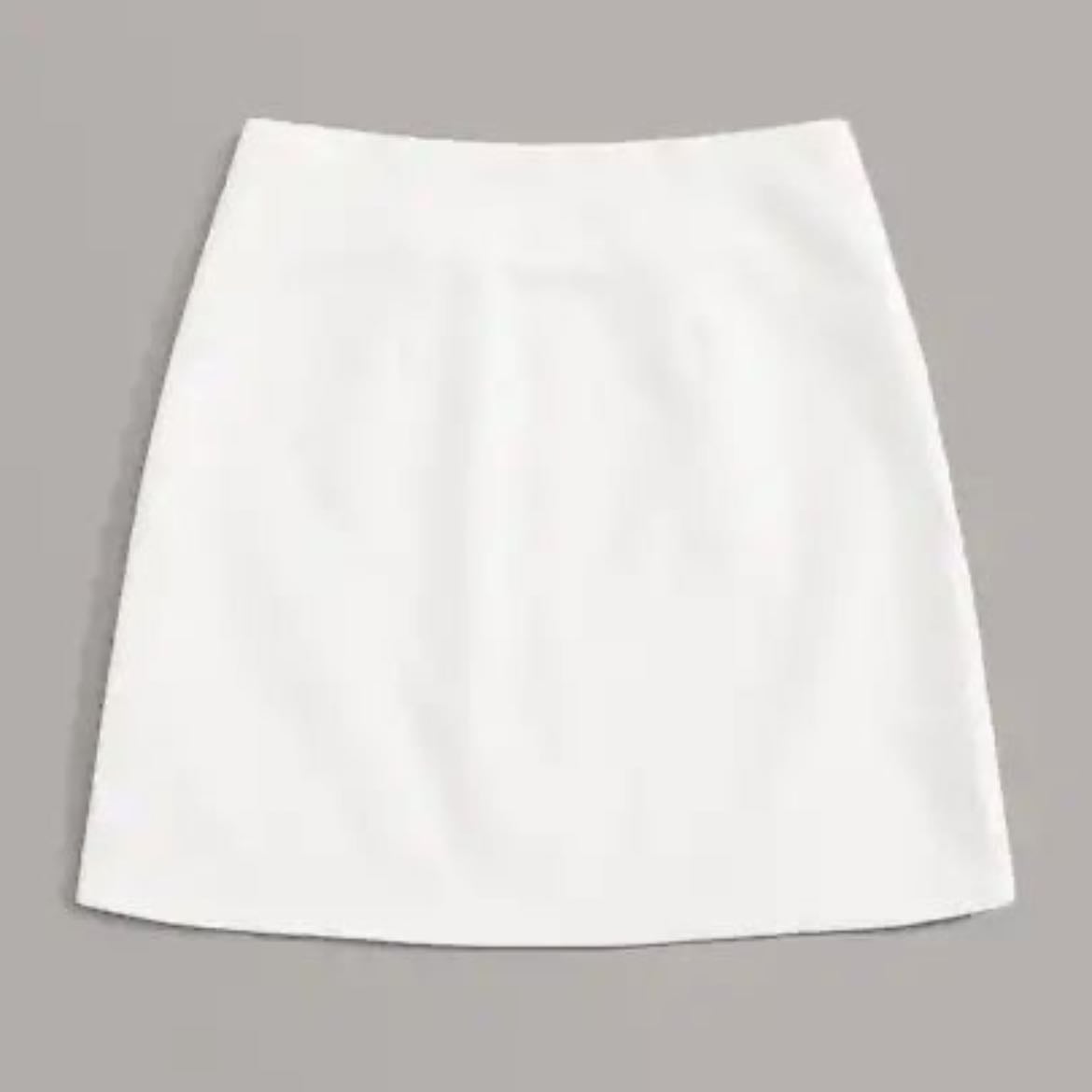 Pollera blanca básica
