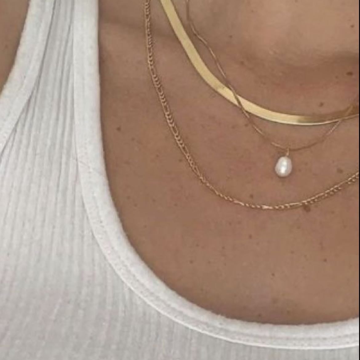 Collares dorados
