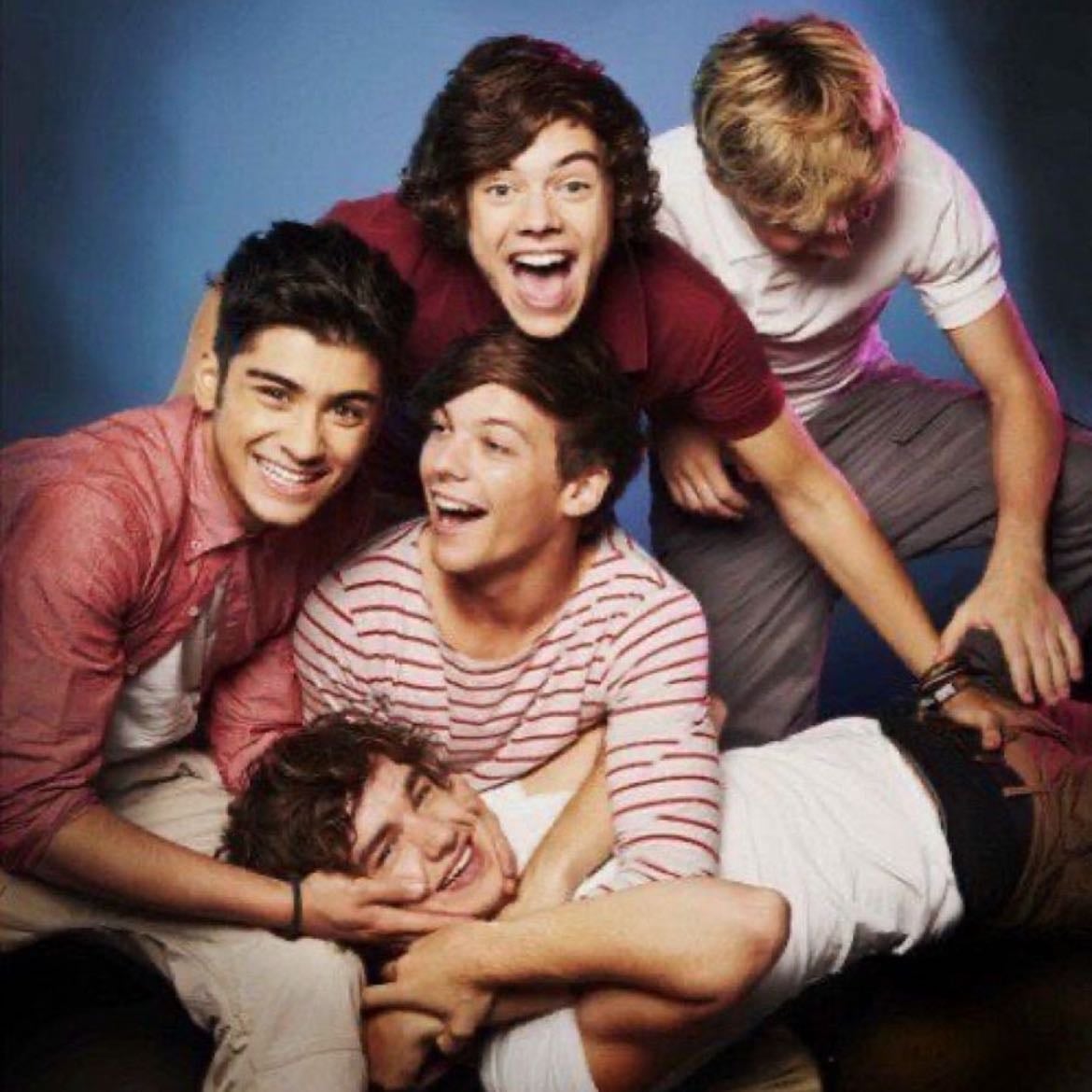 1D - You guys actually saved my life. Im now 15 but when i was 11 i found my dad has blood cancer. Its been hard but last year it got harder, he also got diagnosed with pancreatitis and depression. My dad would get so mad at himself and take it out on me. He wont hit me or anything but he would say horrible things. Thing you should say to ANYONE especially not a 15 year old. He made me feel absolutely worthless. Also at the same time i was dealing with really bad body image issues. In November i fell into a really bad depression and I didnt really know what to do. My anxiety was also getting worse and i started to do things to myself that i shouldn’t be doing. I would lock myself in my room everyday and skip school. I would ignore my family and friends, and in December is when it got horrible. I started to self harm and I developed an eating disorder. I didnt want to live anymore and i had many thoughts ending my life. During this time the only thing that kept me back from doing it were you guys. You guys were the only people who made me feel happy and the only thing i would look forward too. Your interviews and music truly saved my life. Especially Science by Niall and Matilda by Harry. Im still going through all if this on a daily basis but you guys are truly saving me and im so grateful for that. ❤️