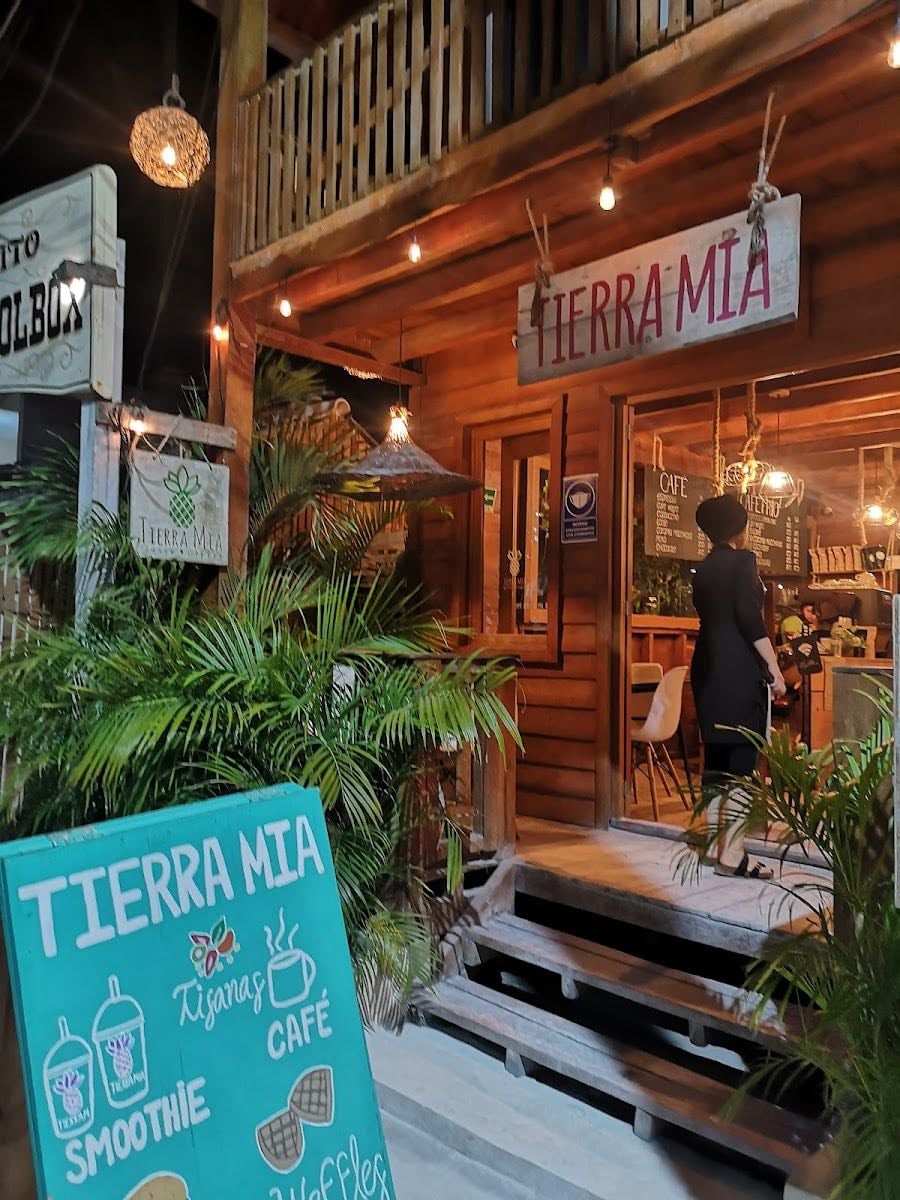 Tierra Mia Juice & Coffee