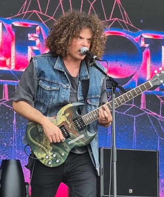 Wolfmother - Artist