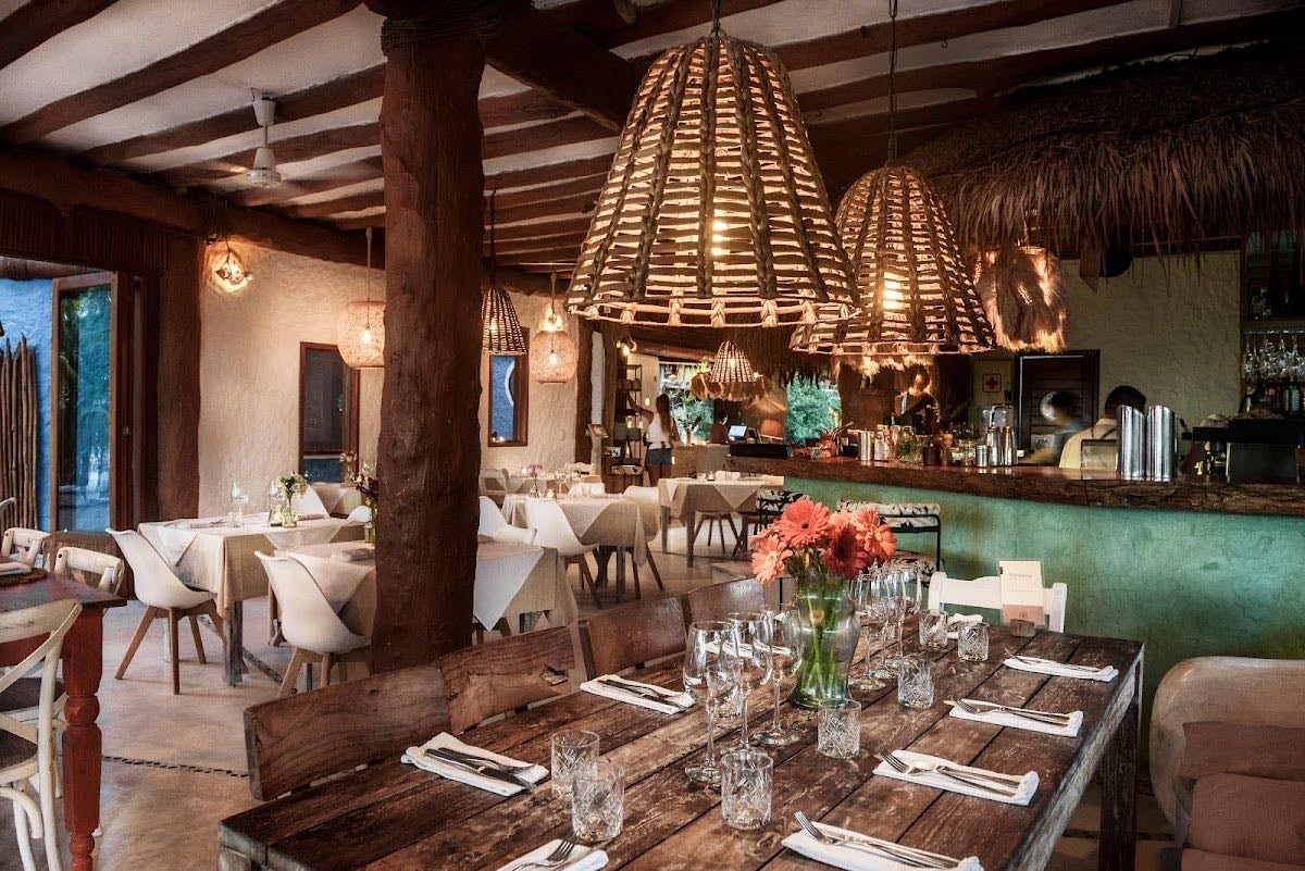 Mandarina Seaside restaurant