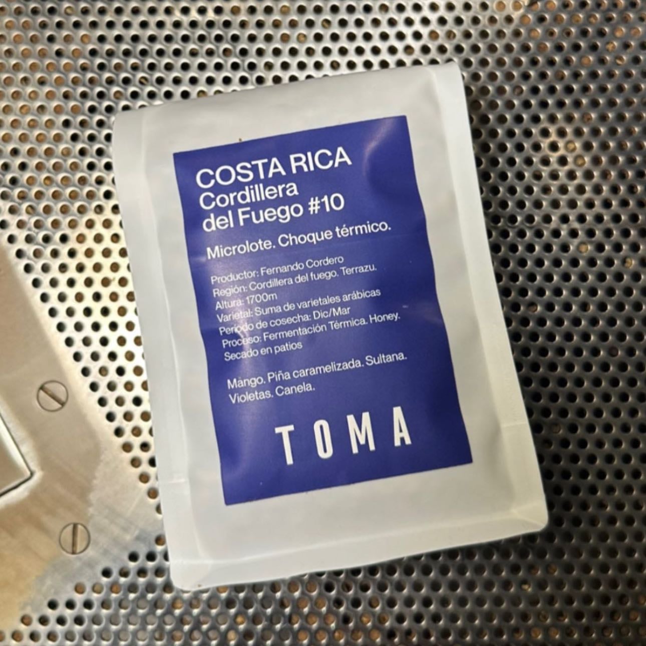 Toma Café